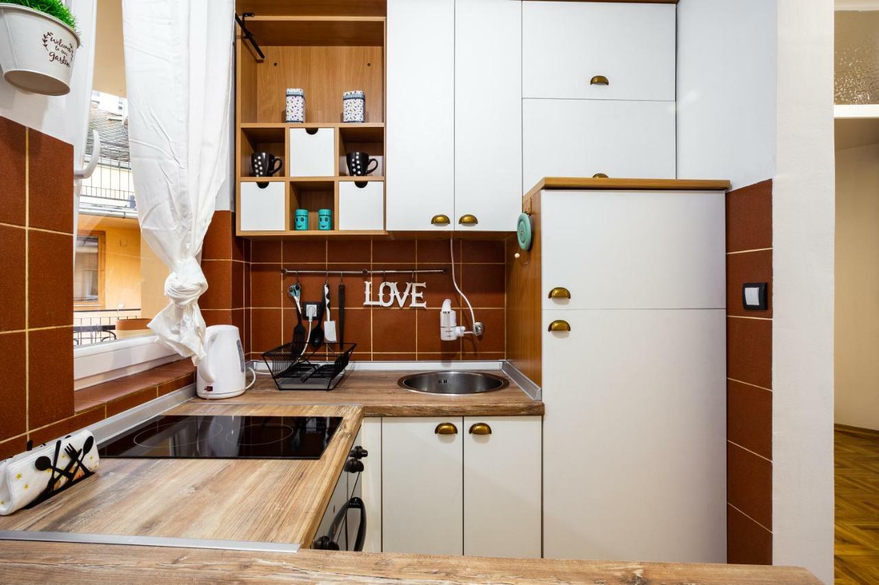 Apartment Sfera Новий Сад Екстер'єр фото