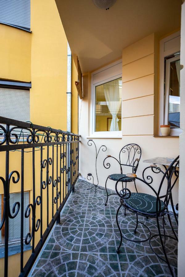 Apartment Sfera Новий Сад Екстер'єр фото